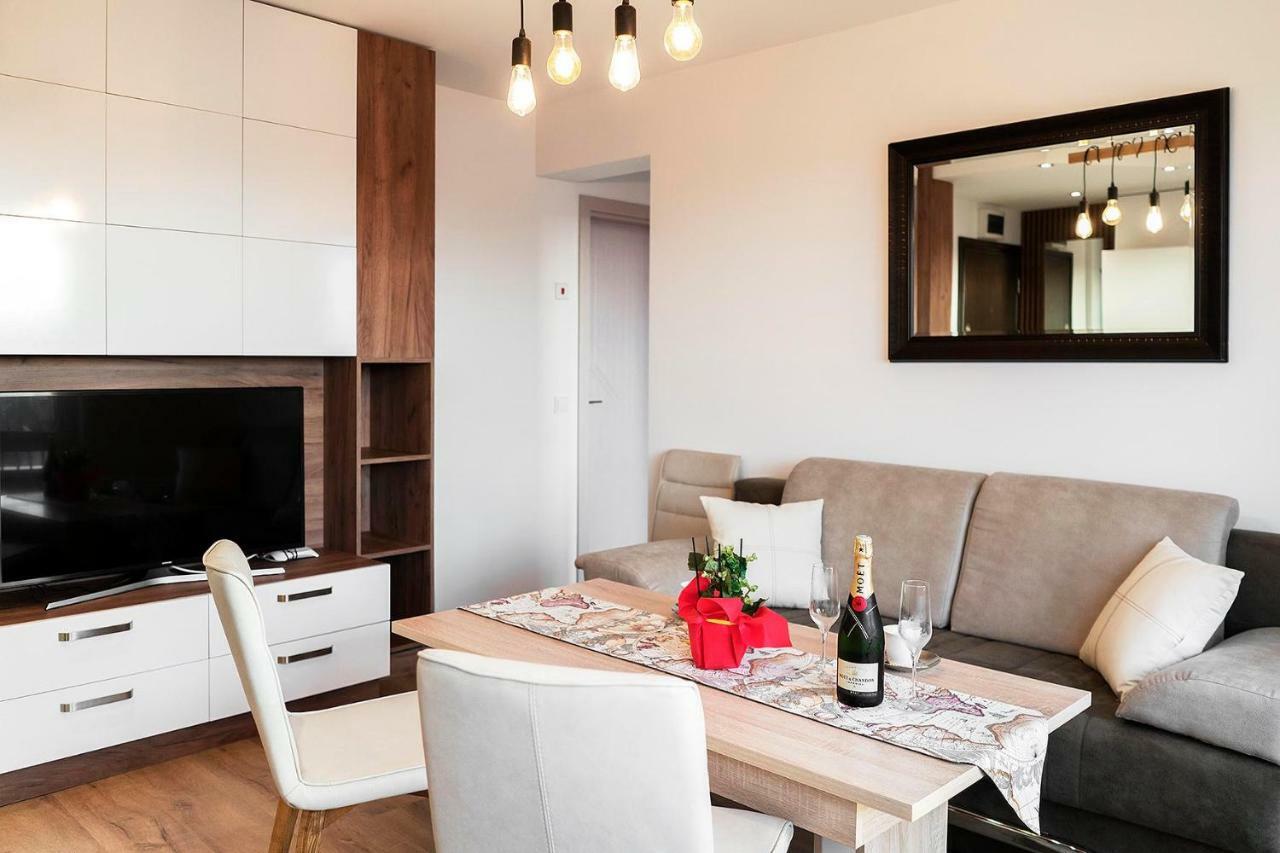 Center Apartment With Amazing View Sofia Exterior photo